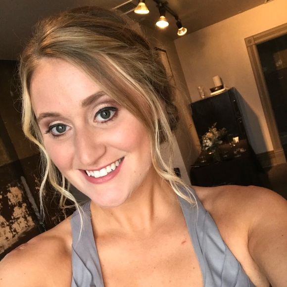 Meet your Posher, Lizzie - Picture 1 of 1